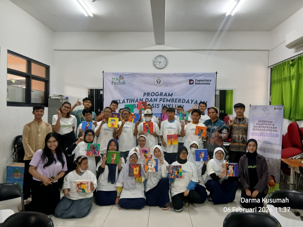 Membangun Kepercayaan Diri Melalui Lukisan dan Kreasi Sablon